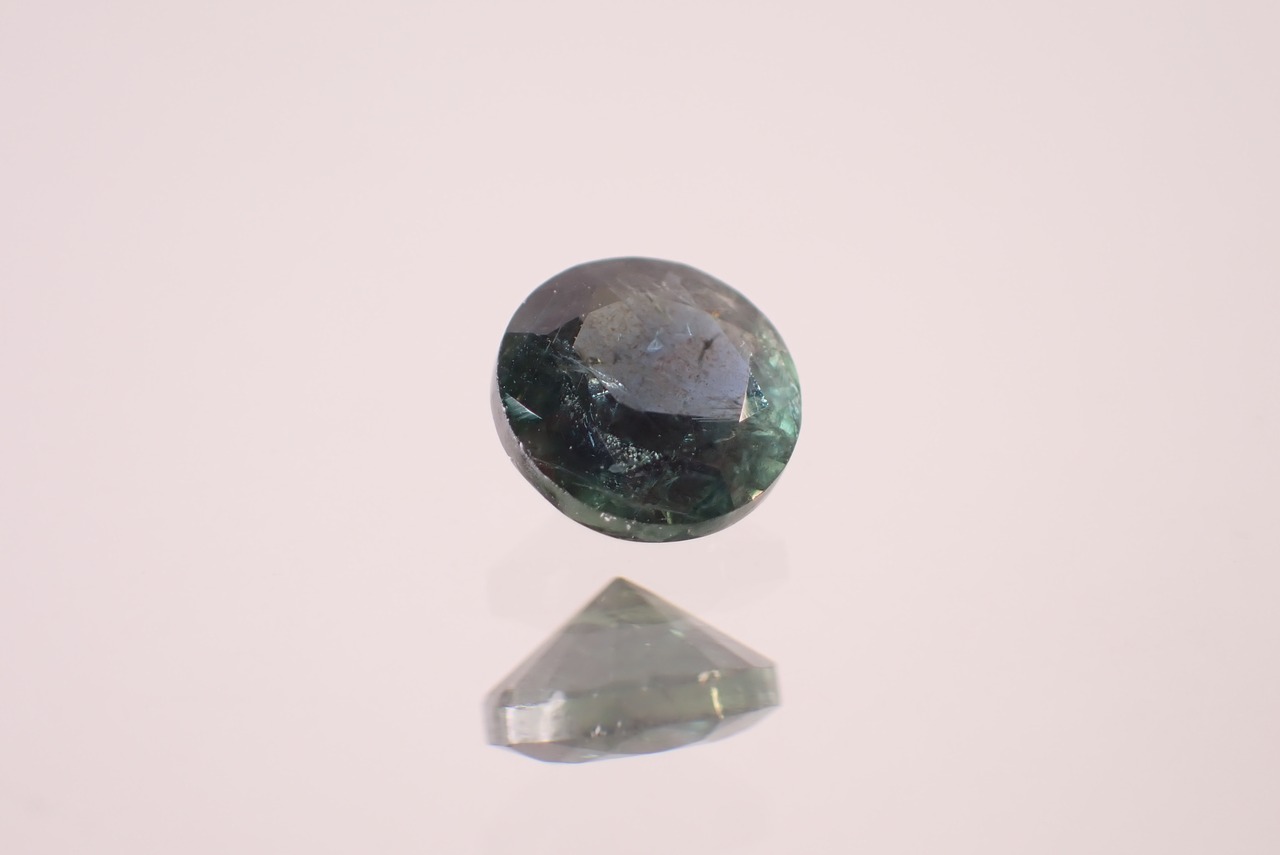 オーストラリア産 非加熱サファイア　0.60ct　[D11‐498]