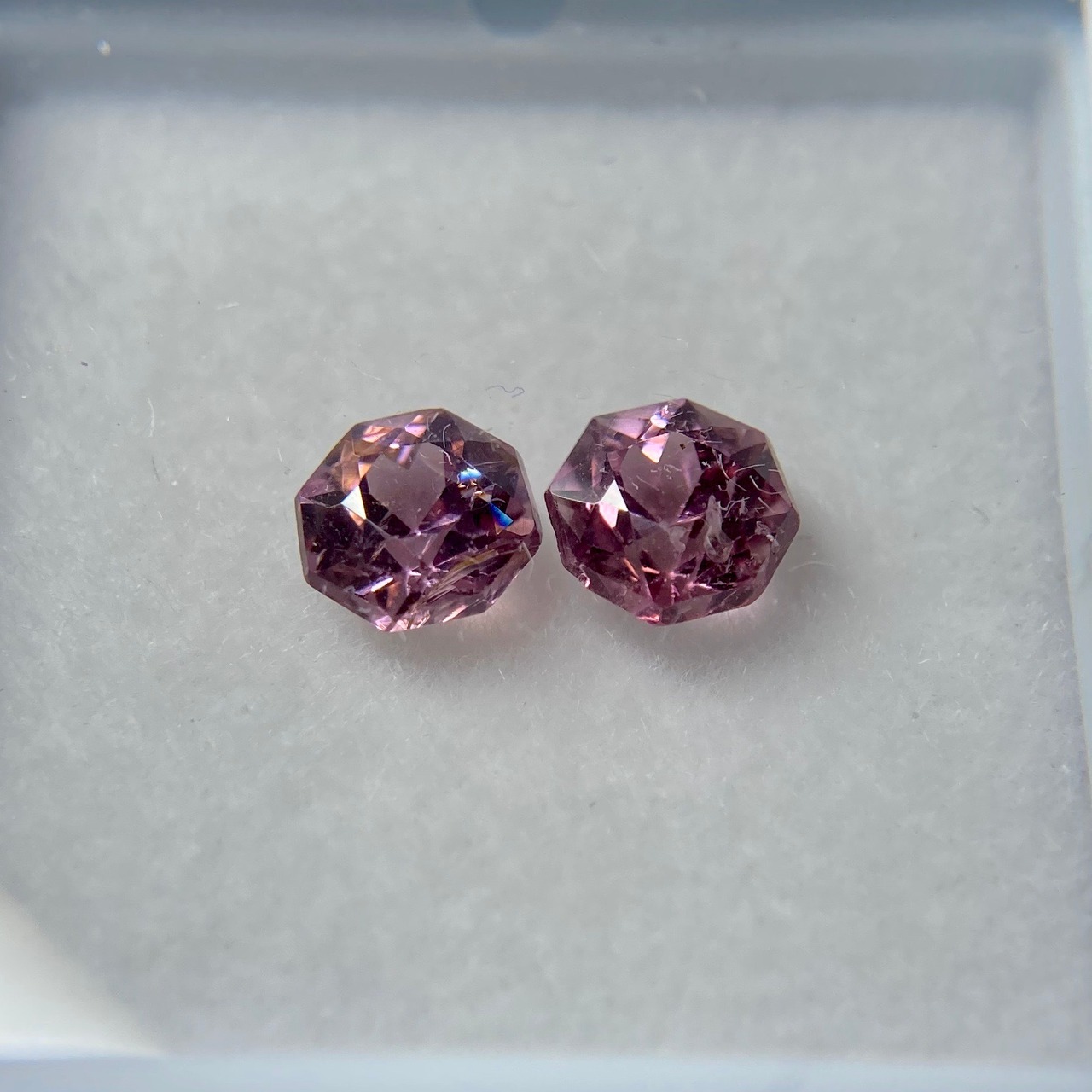 お花みたいなスピネル 訳あってお買い得2：約5.0mm　No.10