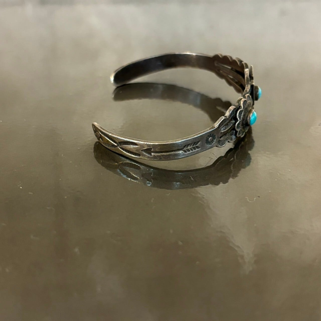 20's~40's vintage navajo 逆卍 ターコイズバングル | one day store