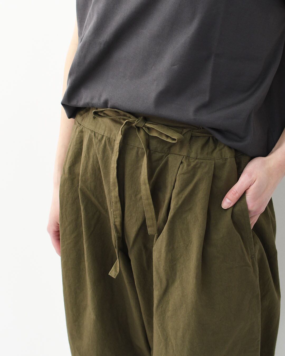 ordinary fits [オーディナリーフィッツ] color bell pants [pt014