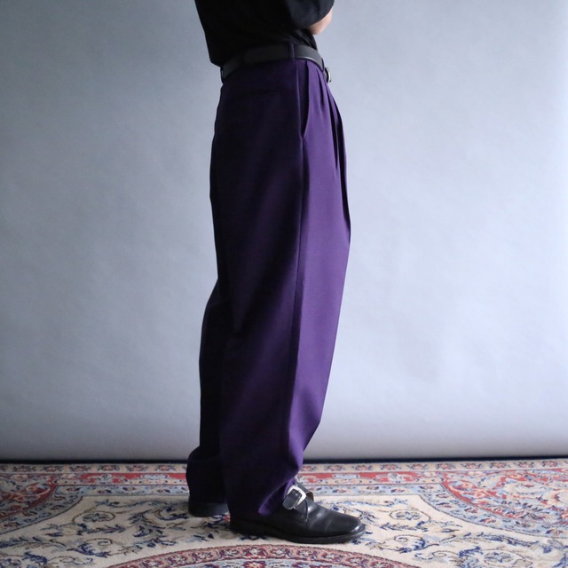 3-tuck tapered silhouette violet wide slacks
