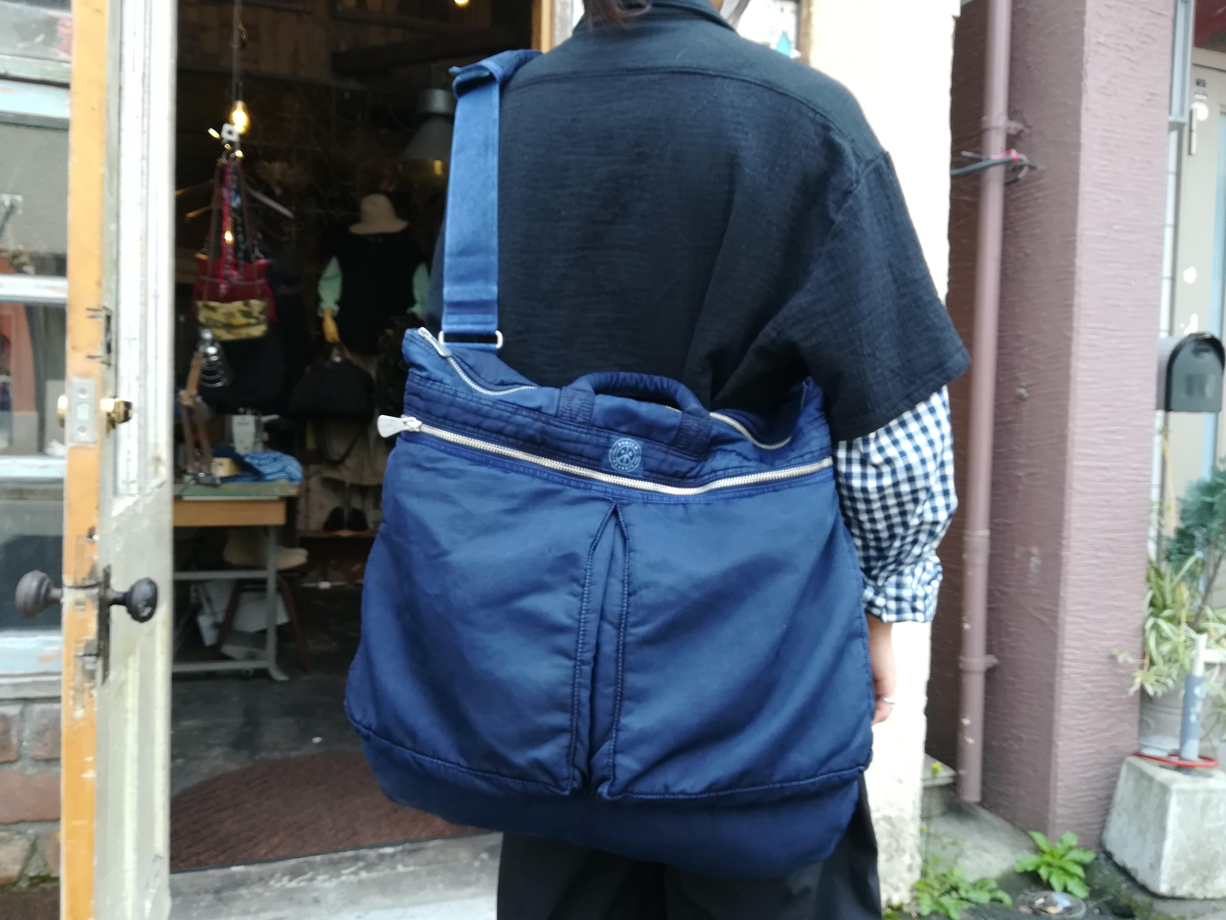 Porter Classic (ポータークラシック) SUPER NYLON HELMET CASE -BLACK ...