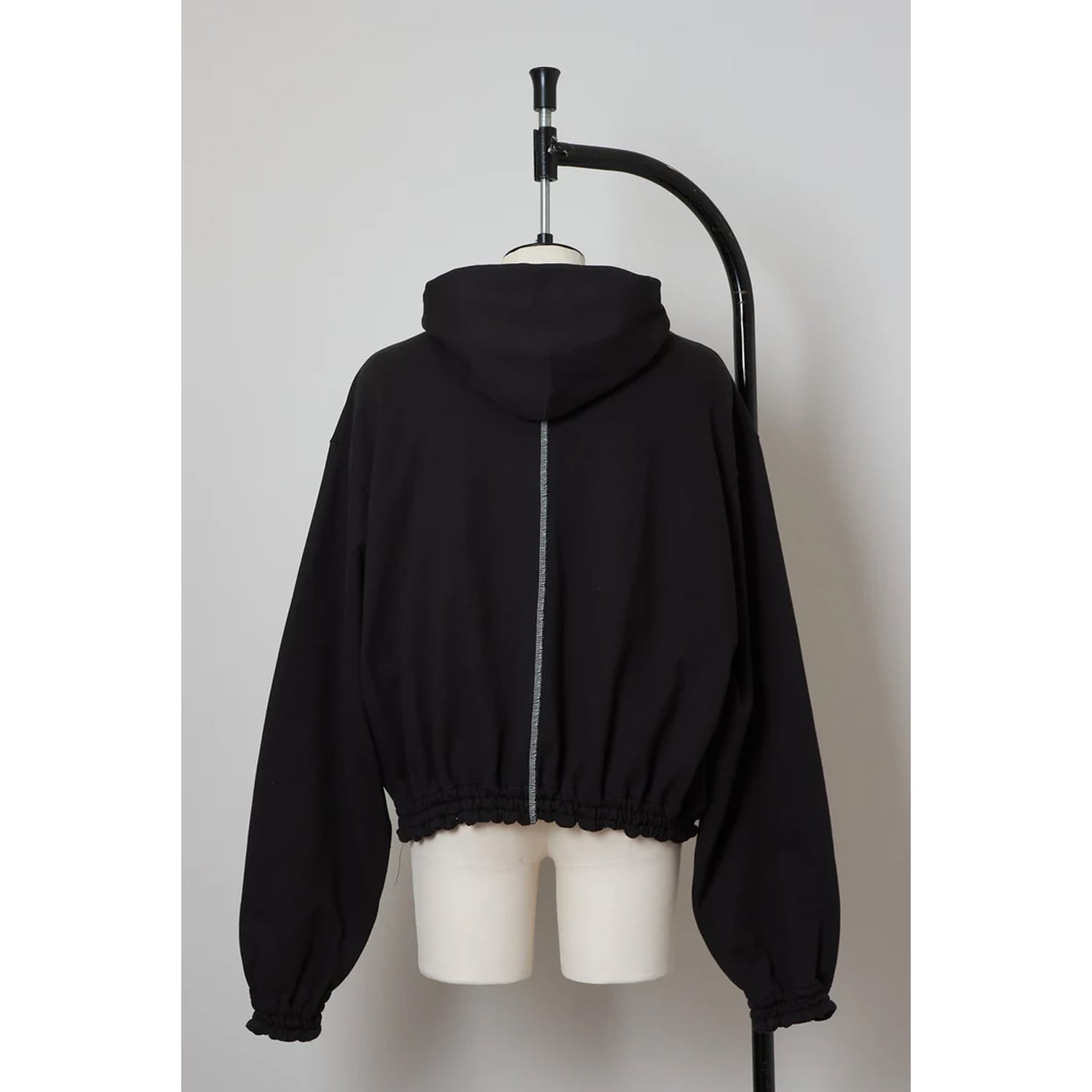 ともや UNEEK BASEMNT - Discover independent style.
