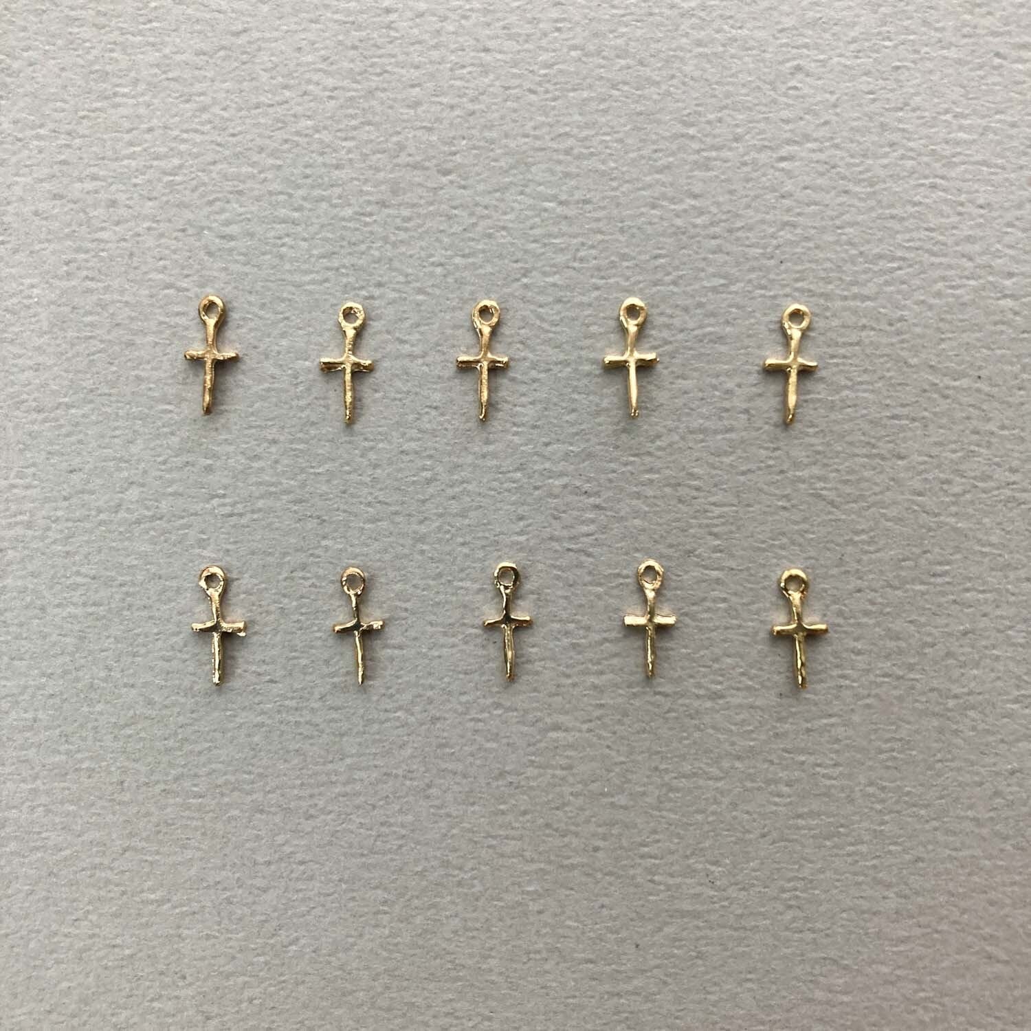 再入荷〉ミニシンプル華奢クロスチャーム | Dua-アクセサリーパーツ