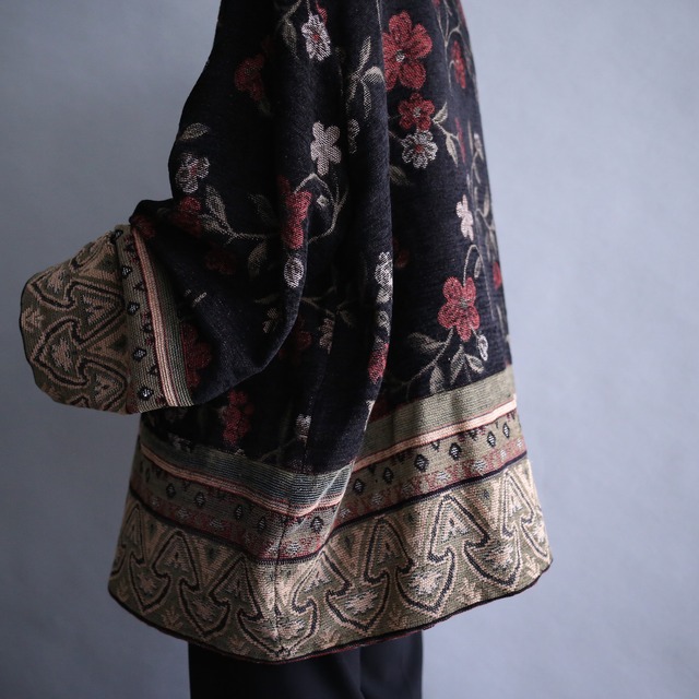 black base flower art pattern over box silhouette jacket