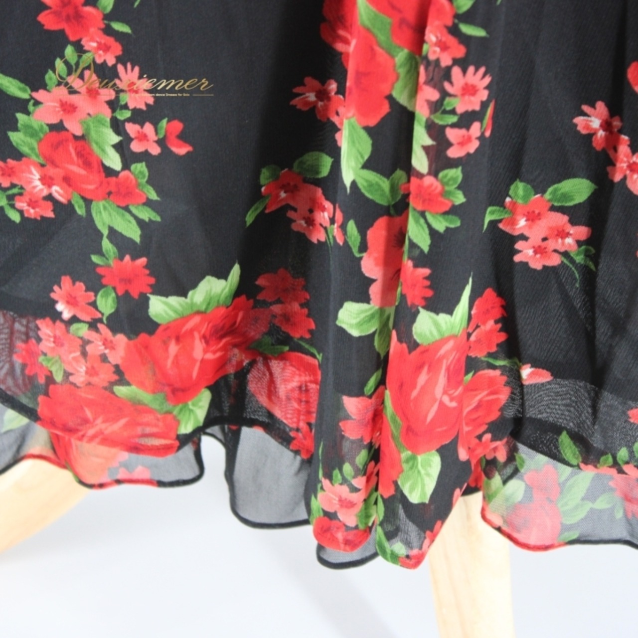 社交ダンス 衣装 スタンダード スカート レッスンウェア 練習着 Create-Sun クリエイトサン 赤 黒 緑 ブラック系 グリーン系 レッド系 花柄 フレアスカート ダンス用スカート プリーツ おしゃれ 可愛い レディース 伸縮性あり 花柄スカート 練習用 自宅練習 フォーマル 黒地 赤い花 ブラックベース スポーツウェア