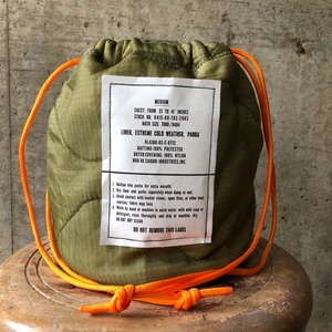 【HB1106】紐30cmミリタリー ライナーリメイクペイシェントバッグ　巾着