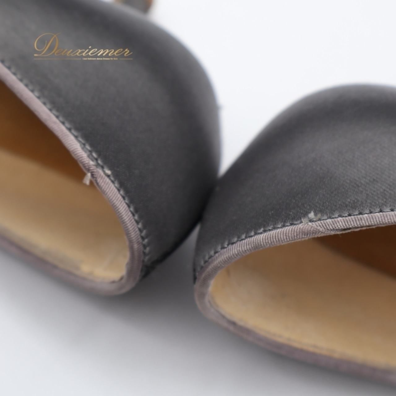 社交ダンス 衣装 スタンダード シューズ ブラック系 SUPADANCE 靴 くつ ヒール レディース 無地 シンプル 黒 光沢 上品 イングランド製 ダンス衣装 練習 レッスン イベント ステージ かわいい 落ち着いた色 華やか パーティー