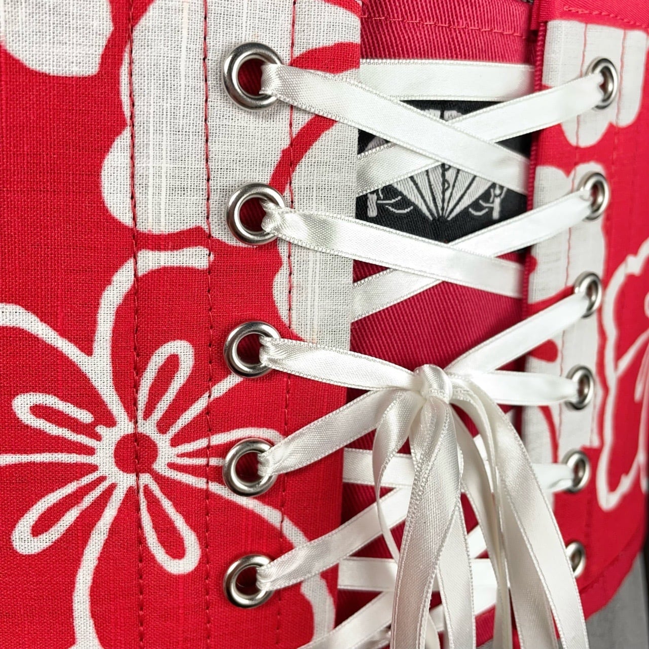 コルセット帯（桐紋・半幅帯より制作）Corset Obi(Paulownia pattern