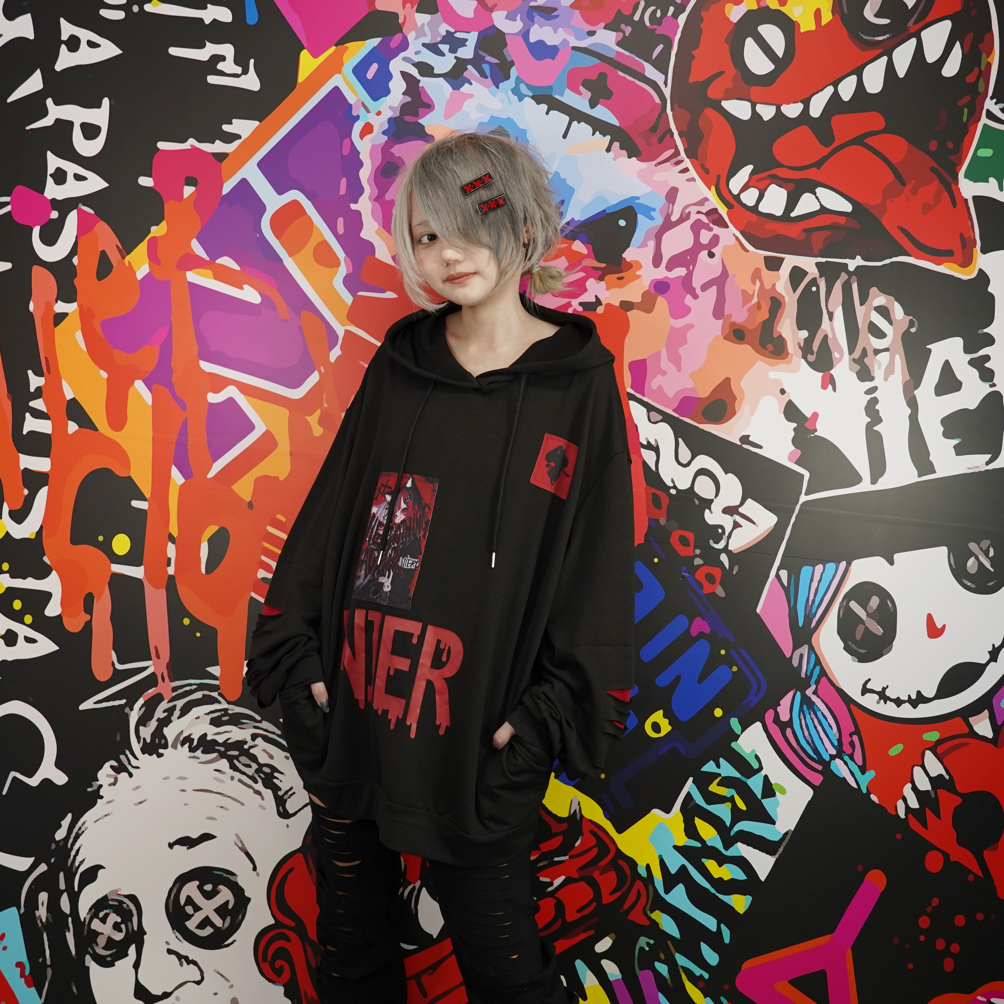 10月30日限定目玉大特価》RED DAMAGE SLEEVE PATCHWORK PARKA