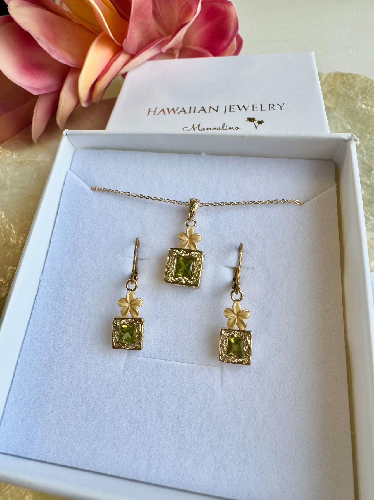 "手彫り"Hawaiian Diamond necklace Hawaiian jewelry(ハワイアンダイヤモンドネックレス)