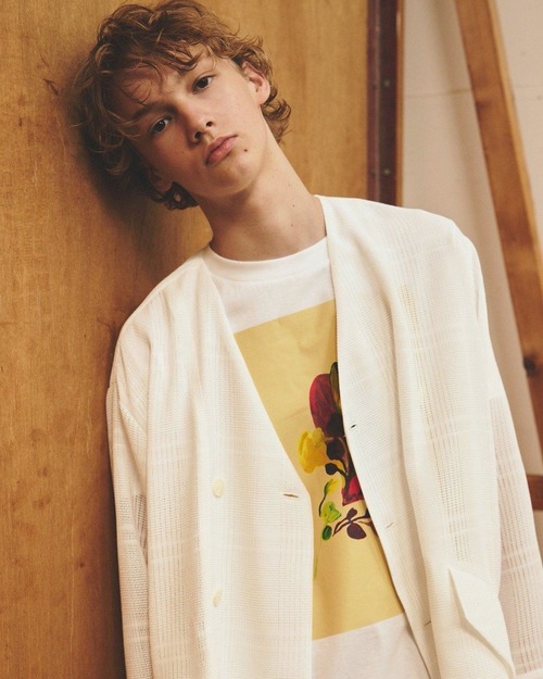 JUNOKAMOTO/flower T-shirts