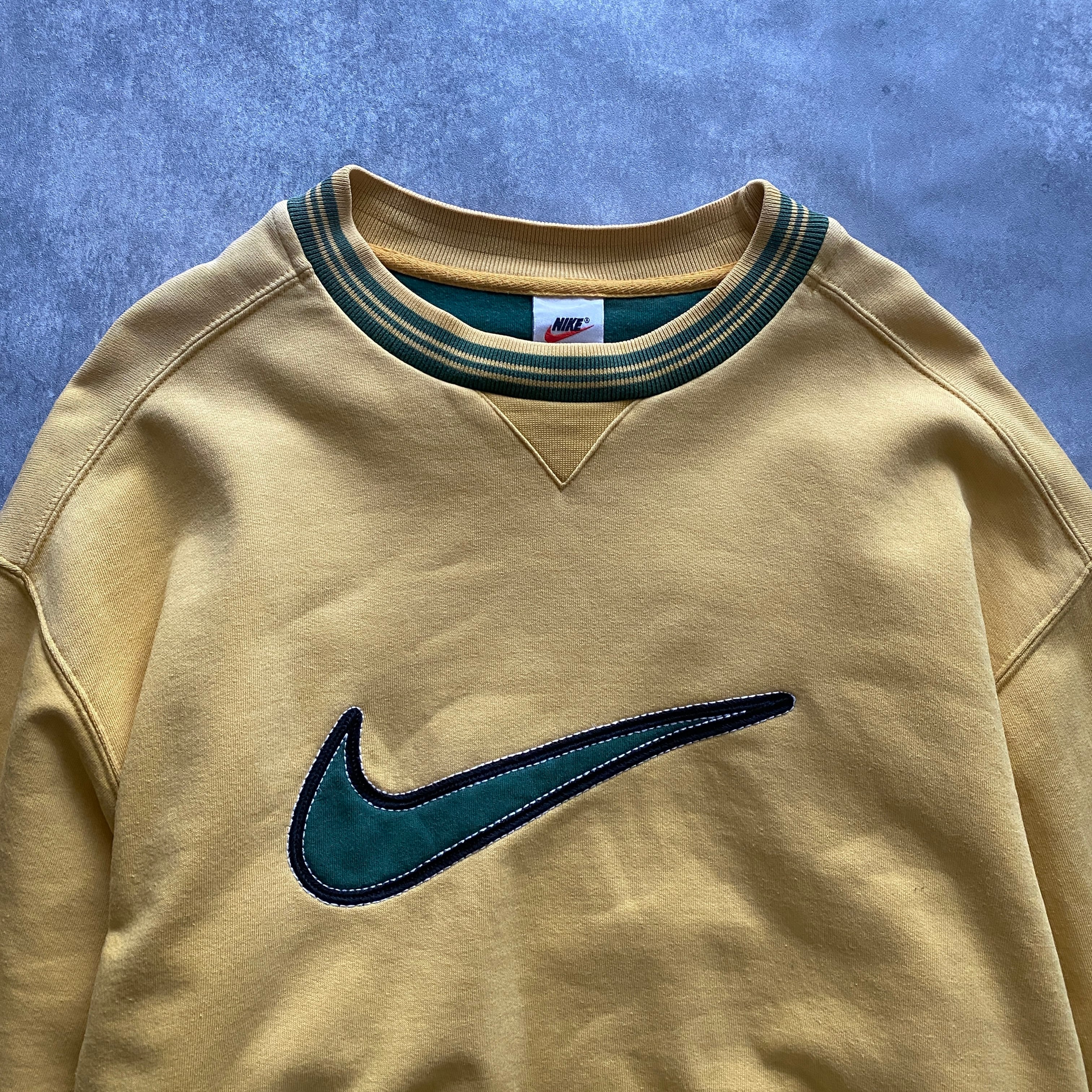 90's NIKE ナイキ ビックスウォッシュ 刺繍ロゴ ラインリブ イエロー ...