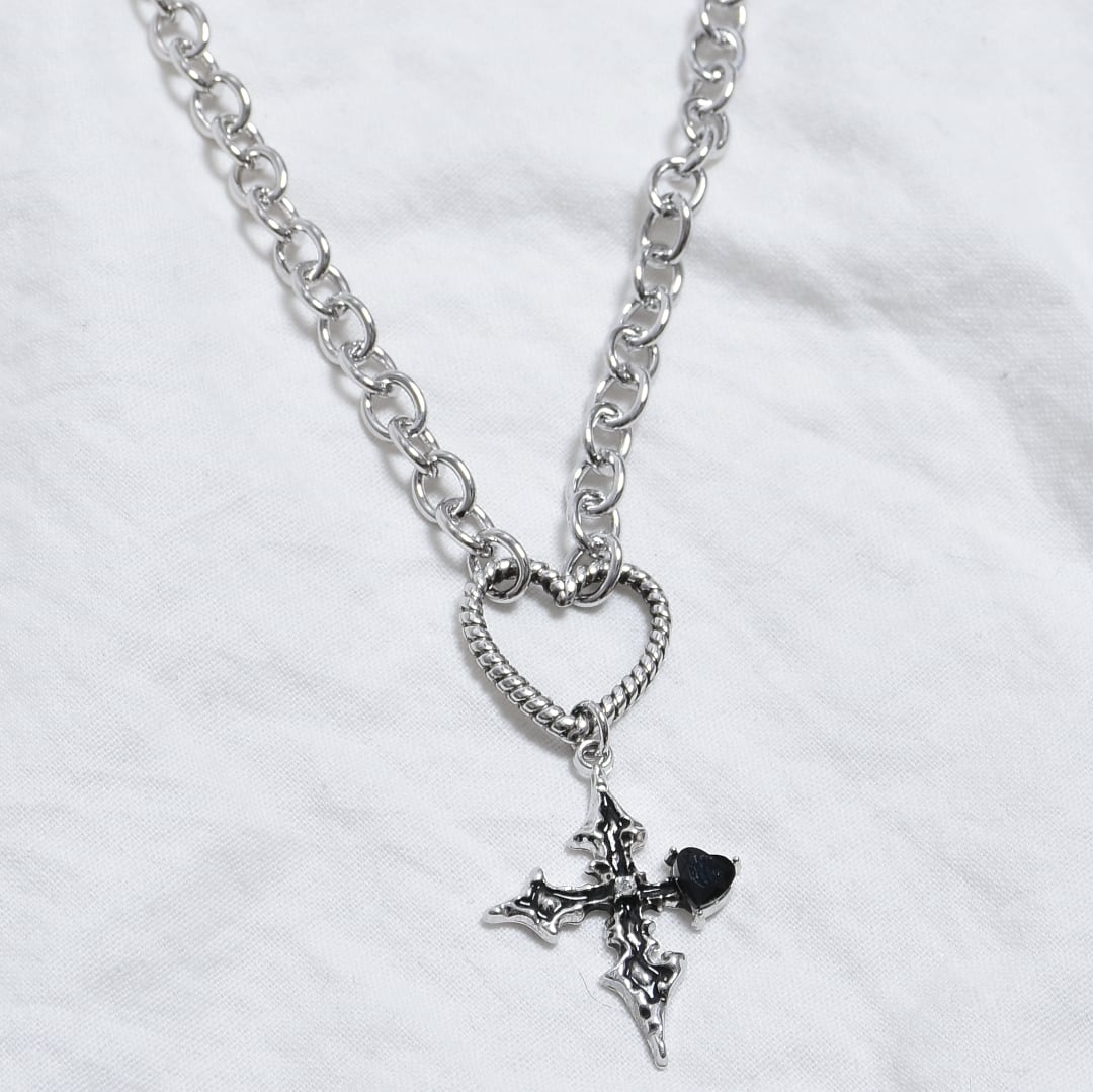 ハートちゃん 12/17新着】クロス×ハートネックレス | VOLCAN&APHRODITE