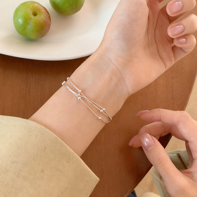 Milky3重なり絡む藤のブレスレット