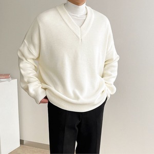 Vネックソリッドカラーニット　MT0080344