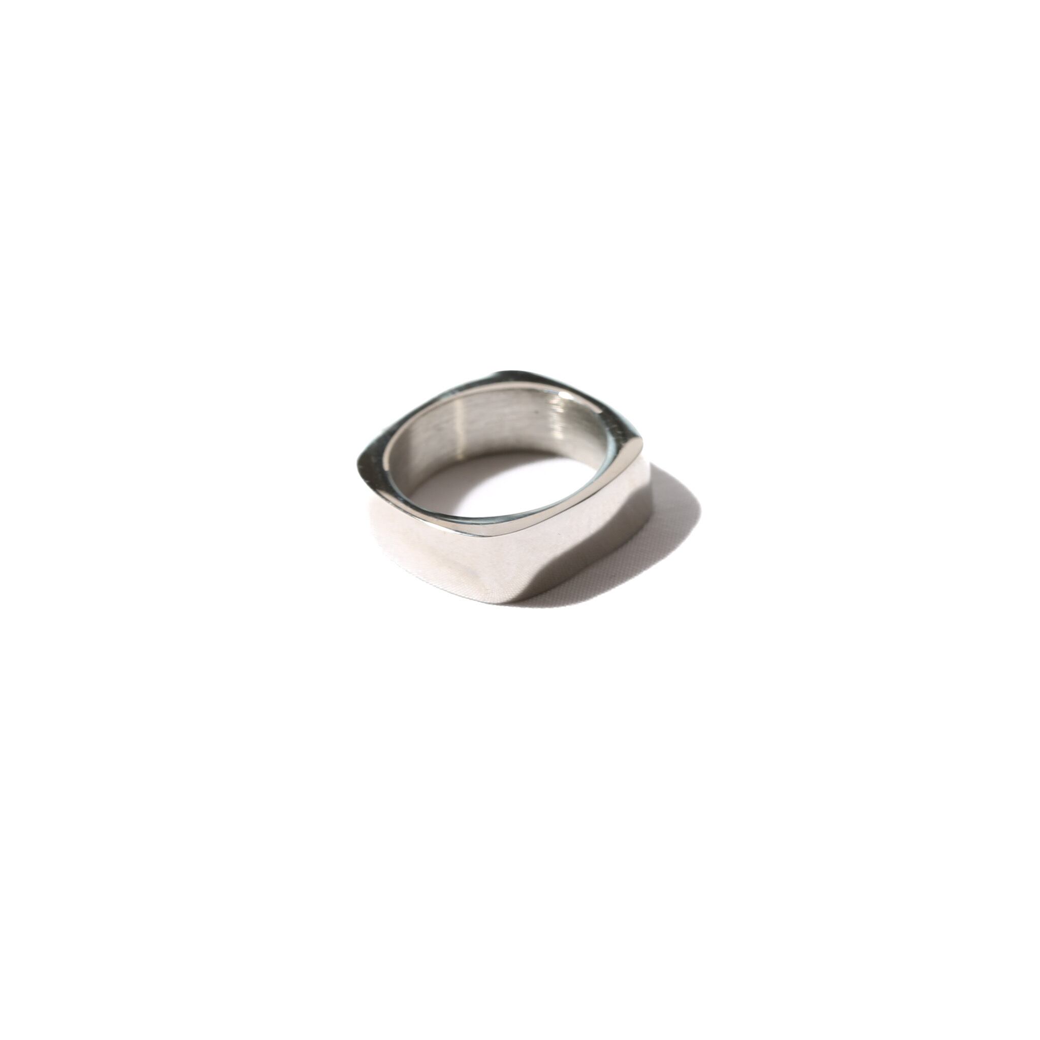n*a様 美品 定価42,000‼️ lncs Ring 316L Square Ring | Lncs