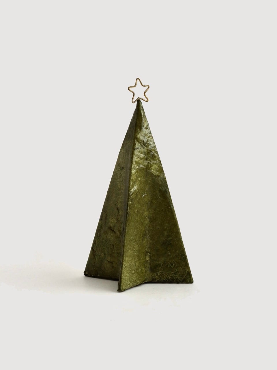 クリスマスツリー オリーブグリーン|Christmas Tree Capiz Olive Green – KINTA