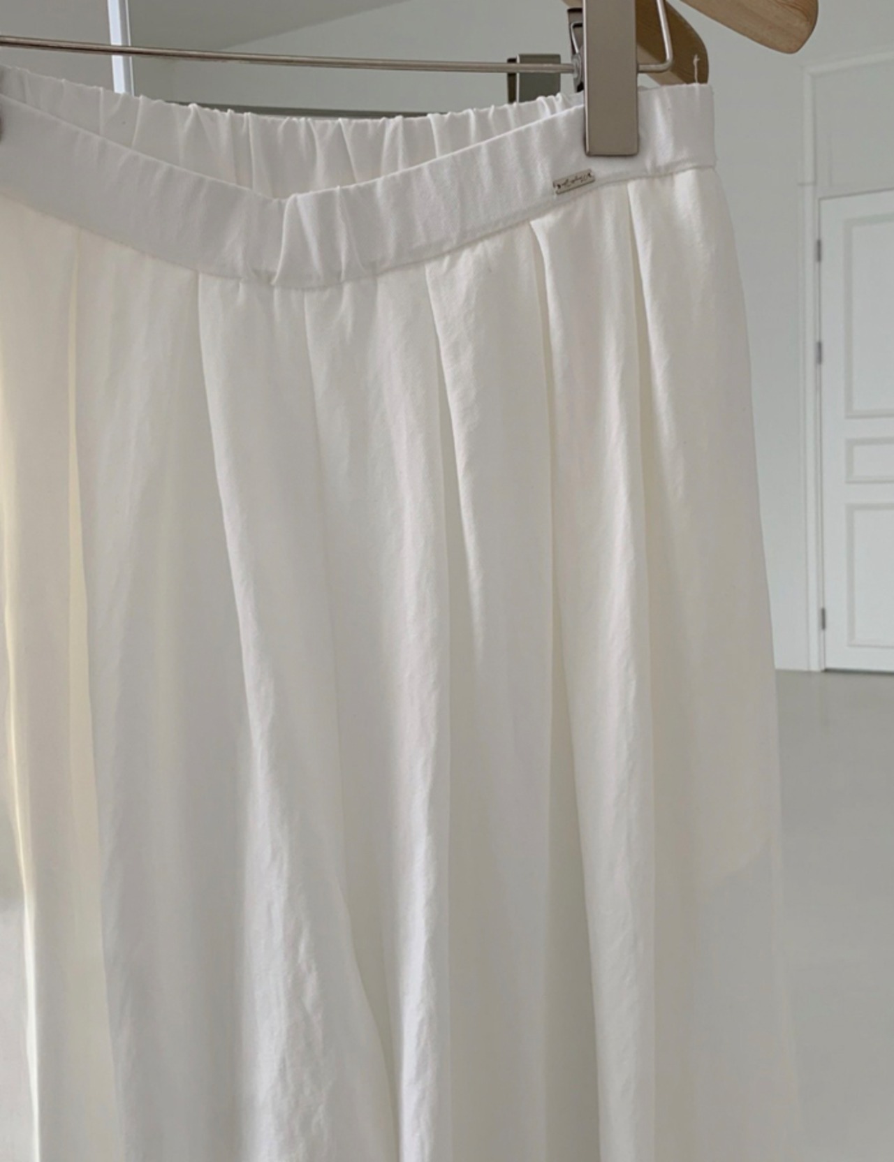 【新作5％OFF・3日間】美ライン・Pin-tuck Wide Slacks_3colors
