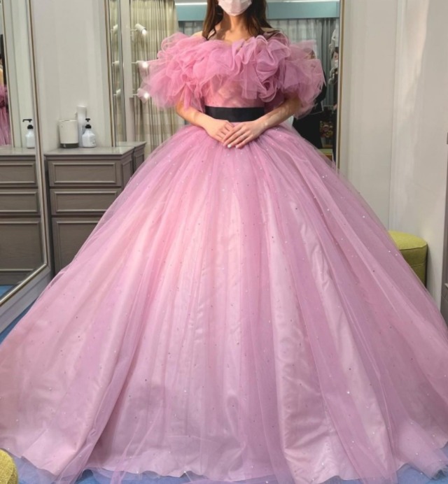 ほぼ未使用　高級　ロングワンピース　ピンク　パーティ　ドレス カラードレス
