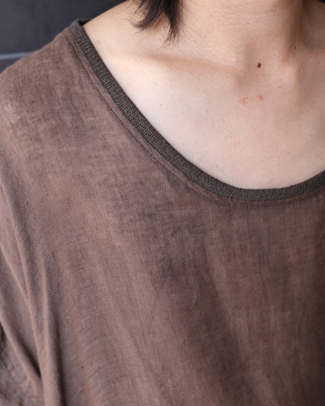 Asymmetric sheer top