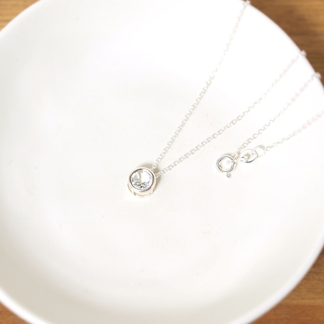 【限定】ホワイトトパーズsilver925ベゼルネックレス