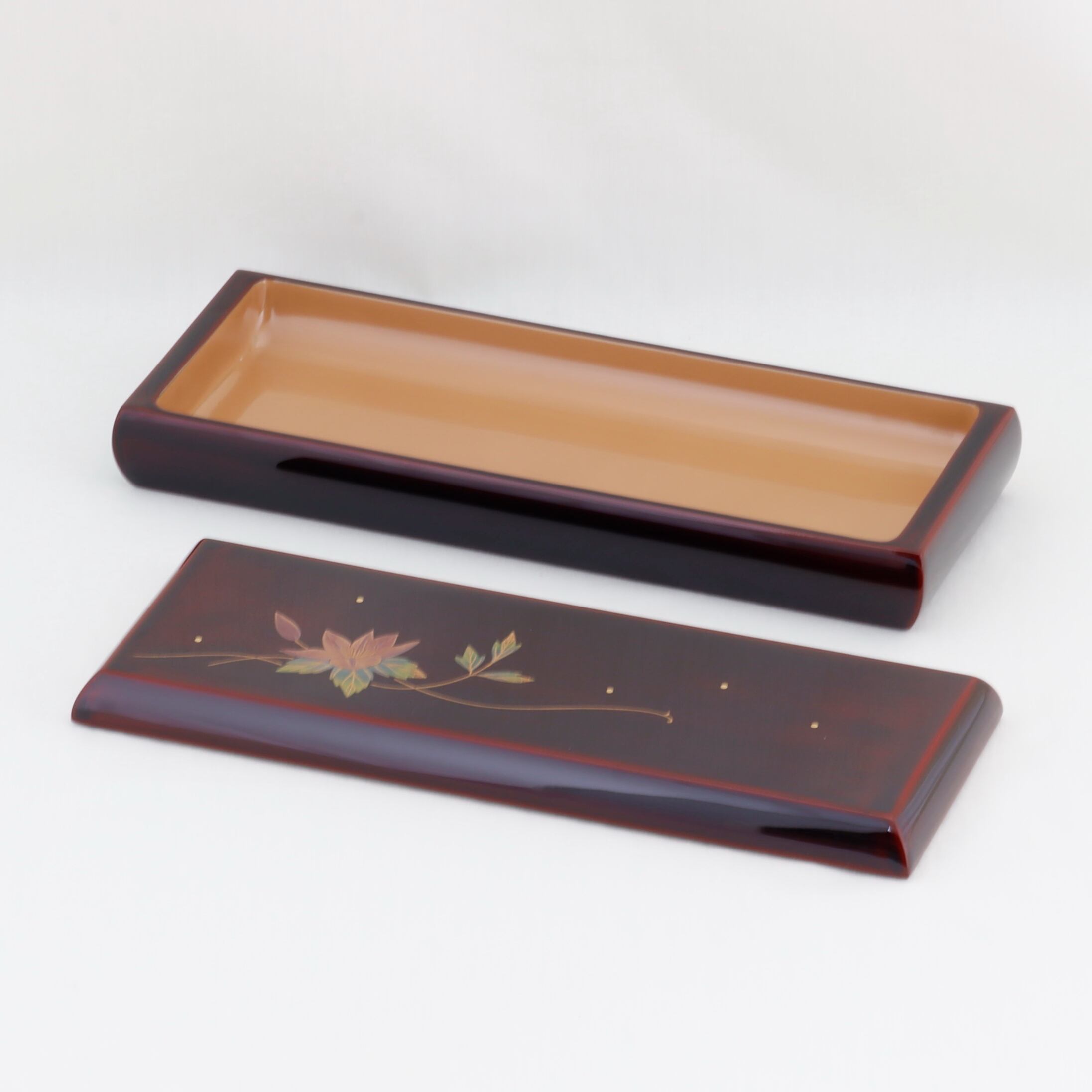 820 輪島塗 卓上筆入れ／溜塗／鉄線蒔絵 | 輪島塗 加藤漆器店 公式