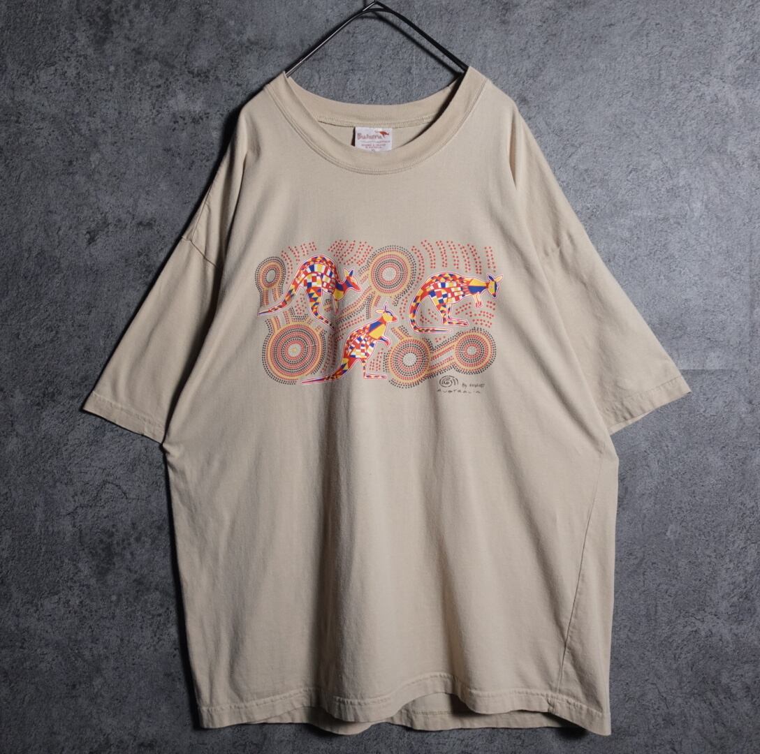 Beige animal kangaroo pattern printed T-shirt