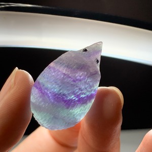 18.可愛い色合い☆フローライト ハリネズミ