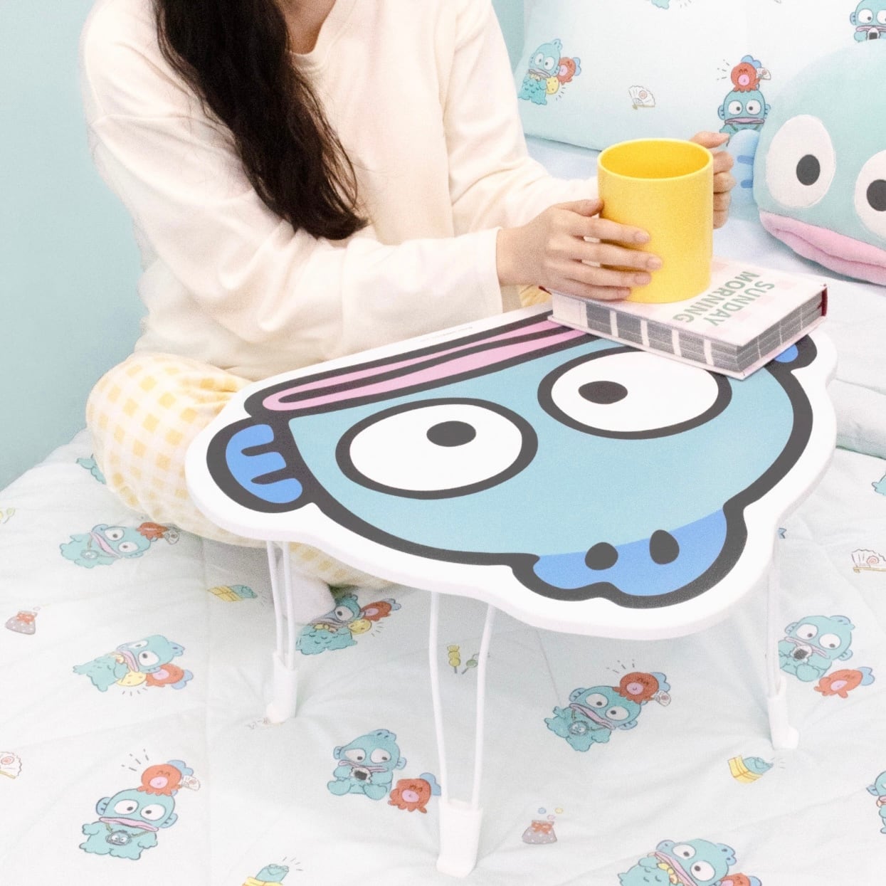 韓国限定 公式】cinamoroll holding table / シナモロール 折りたたみ