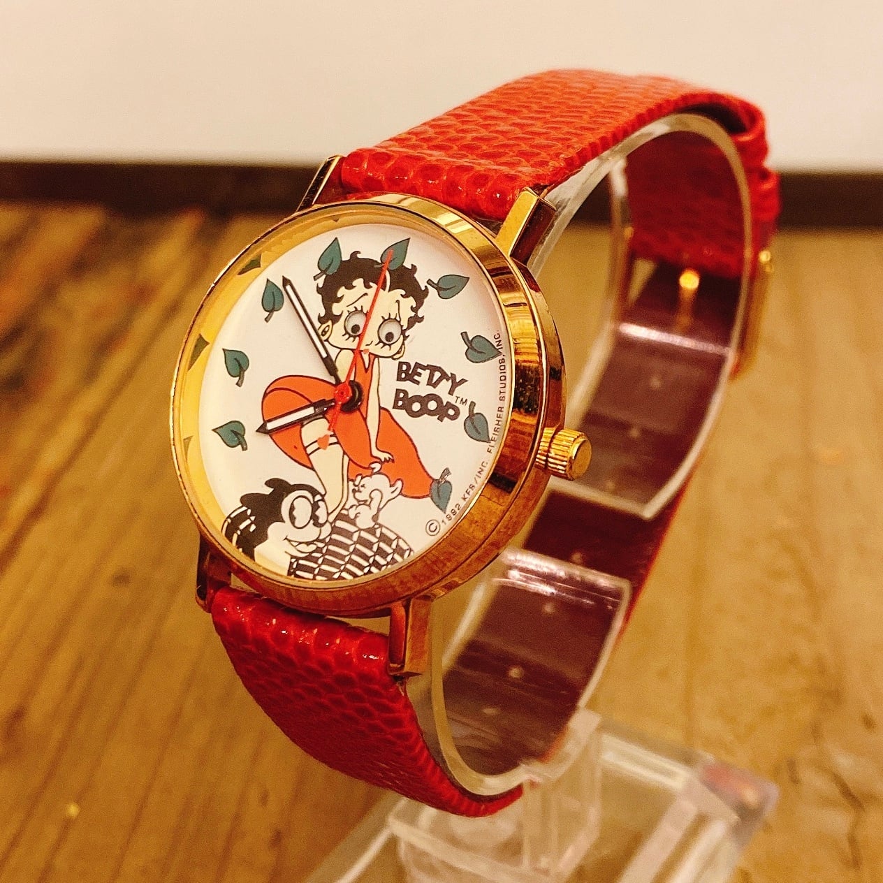 BETTY BOOP 腕時計 ベティちゃん ビンテージ CITIZEN VEGA betty BETTY BOOP 腕時計 ベティちゃん ビンテージ CITIZEN VEGA betty