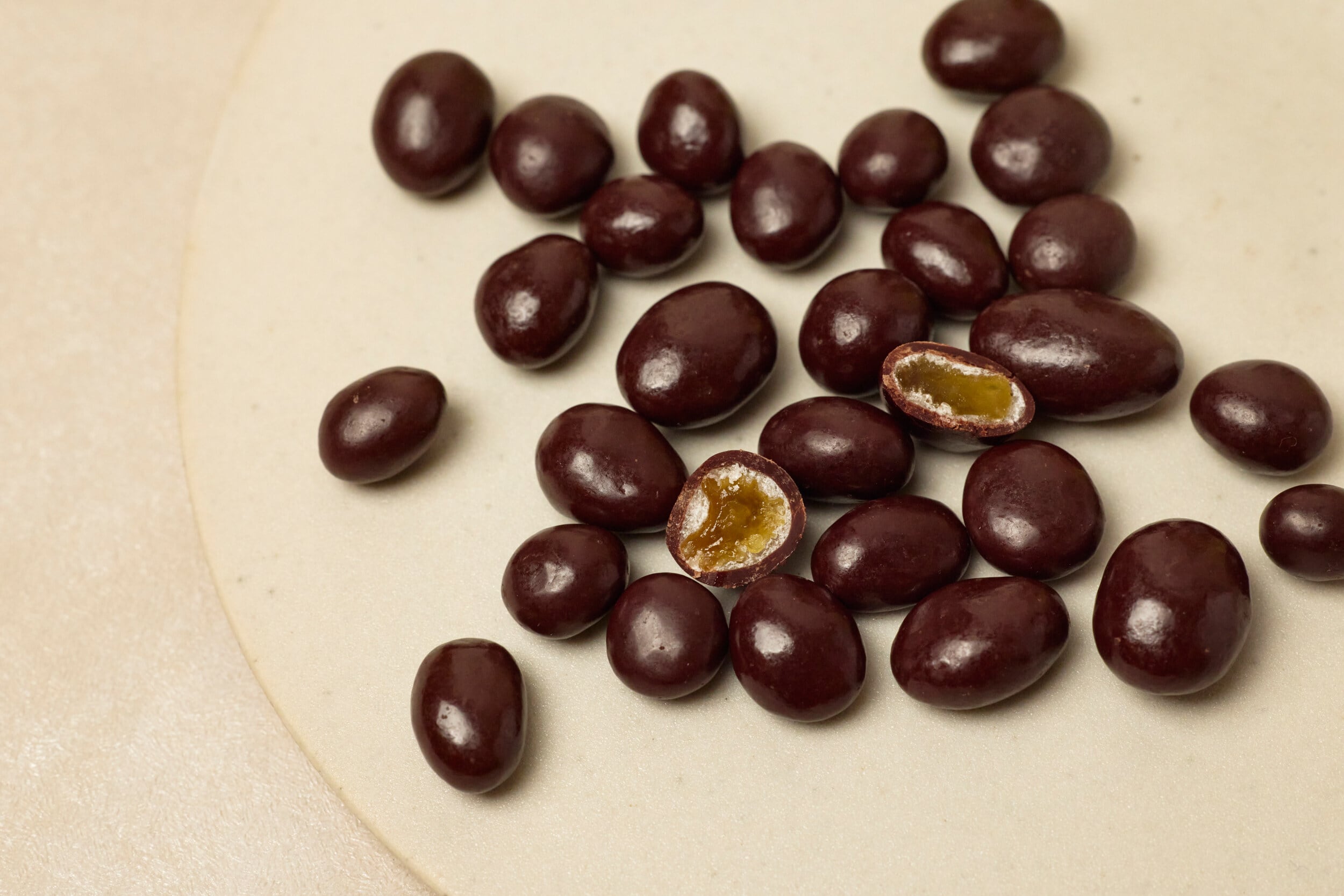 オンライン限定・数量限定】ぶどうのチョコ キフキフ ミニ缶
