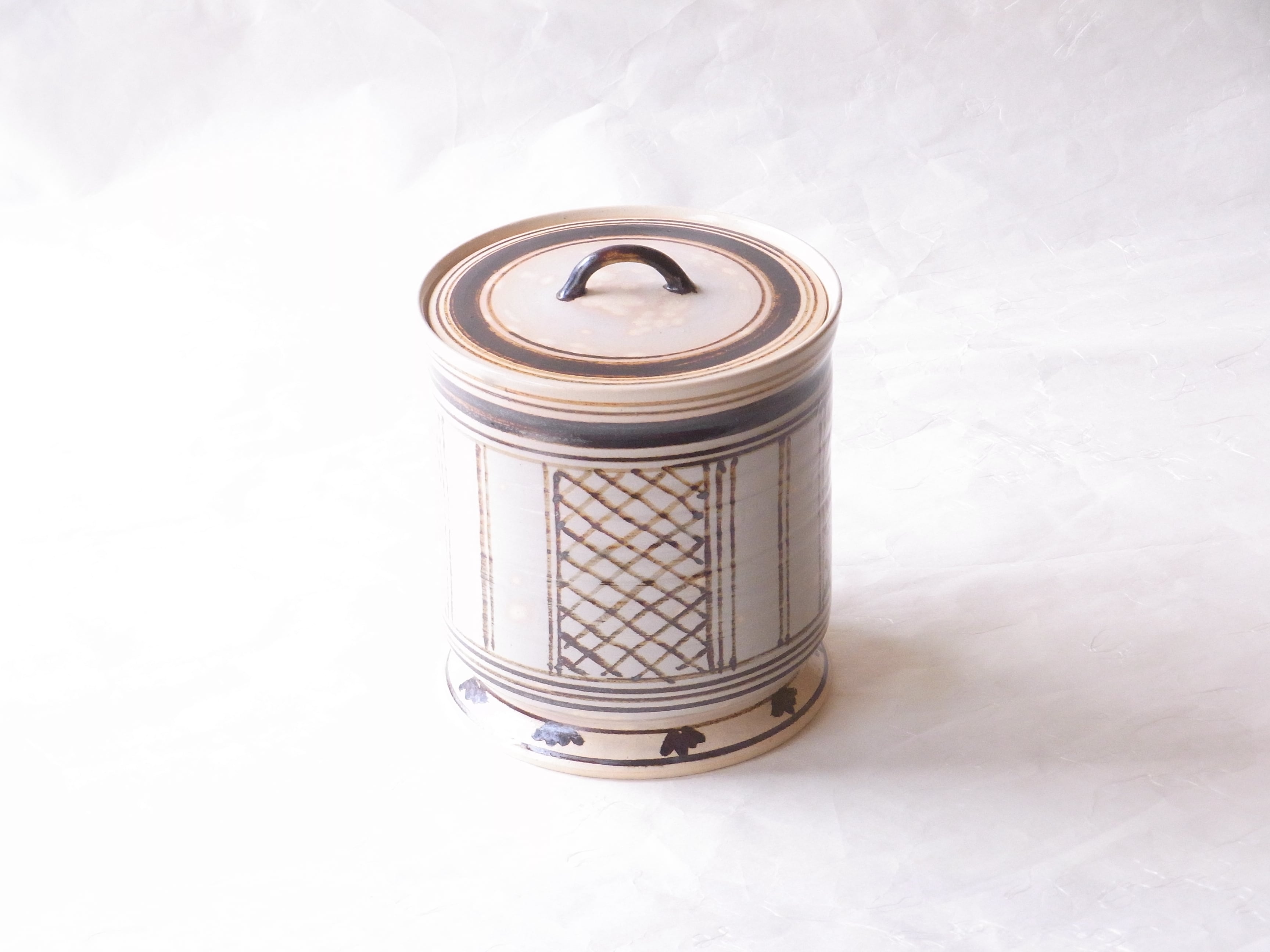 永豊 作 水指 宋胡録（すんころく） | 小林漆陶