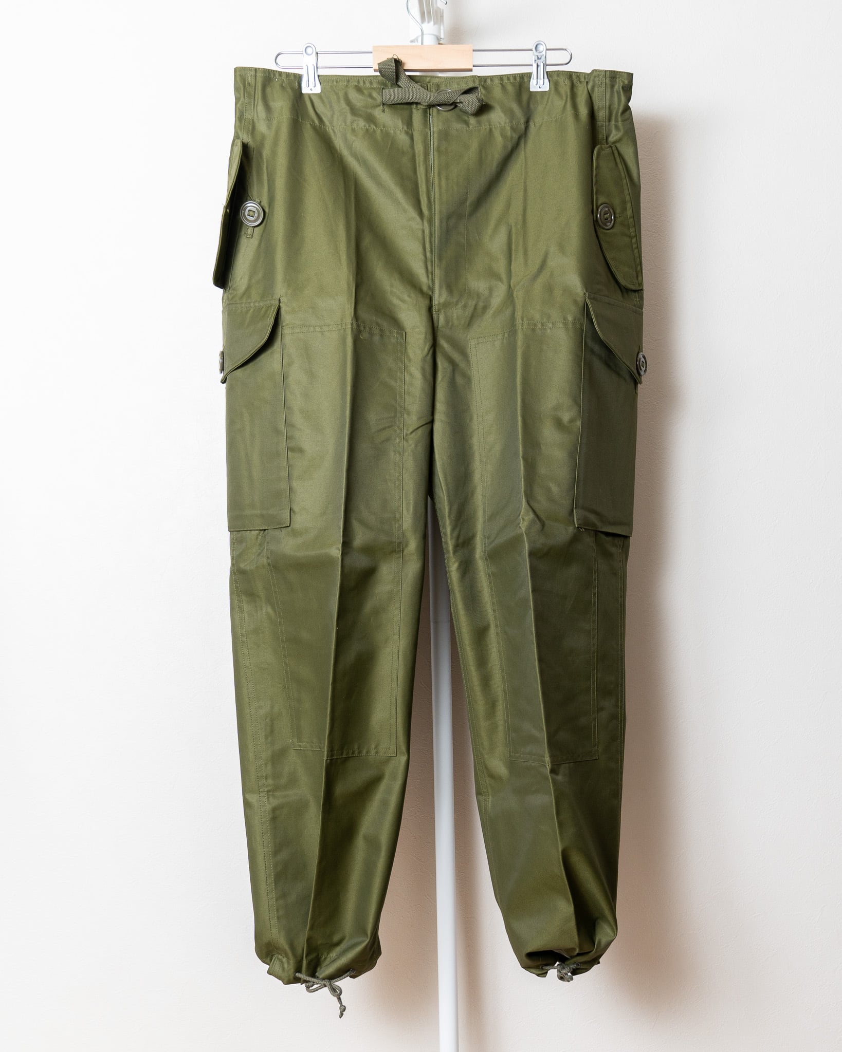 DEADSTOCK】Canadian Army ECW Windproof Over Pants カナダ軍 実物