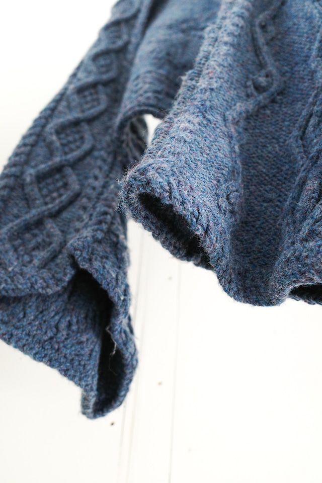 daughter/winter theme knit cardigan