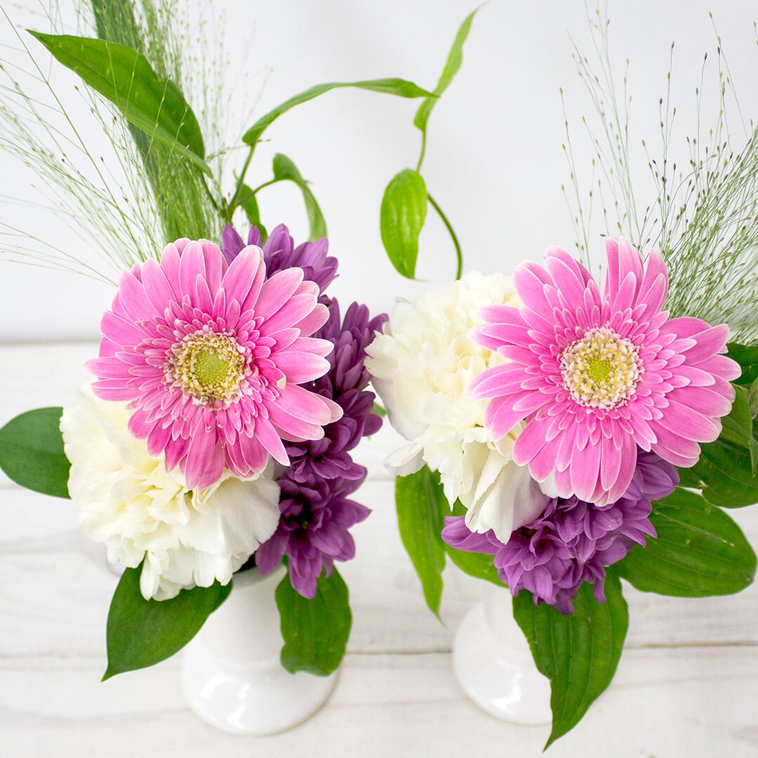 お供え 花一対ブーケ お墓参り お供え お仏壇 仏花 フラワーギフト専門店 Conoka Online Shop お花や観葉植物で記念日を彩る