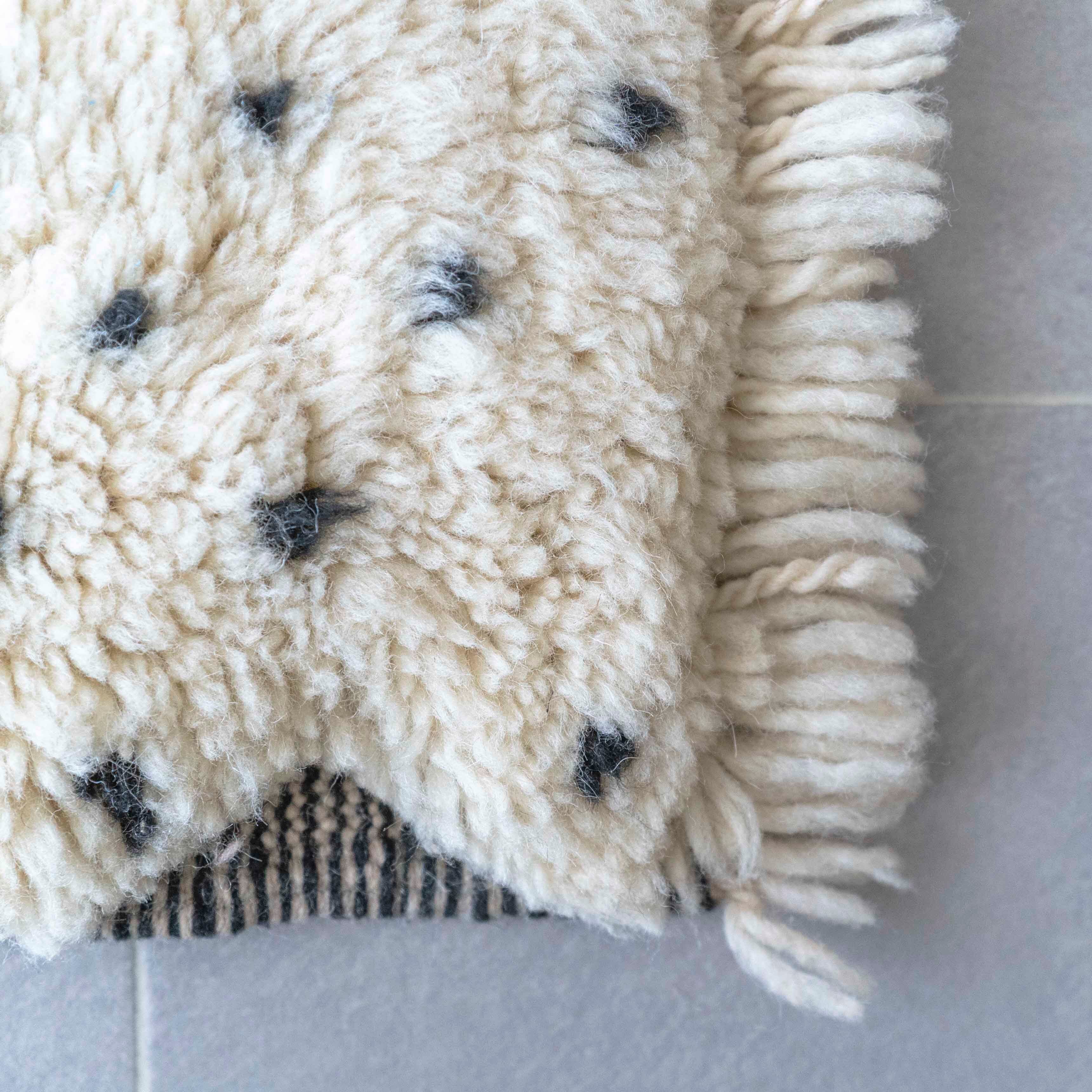 新品/人気/アイボリーベース黒ドットベニワレン　No.573 ベニワレン 