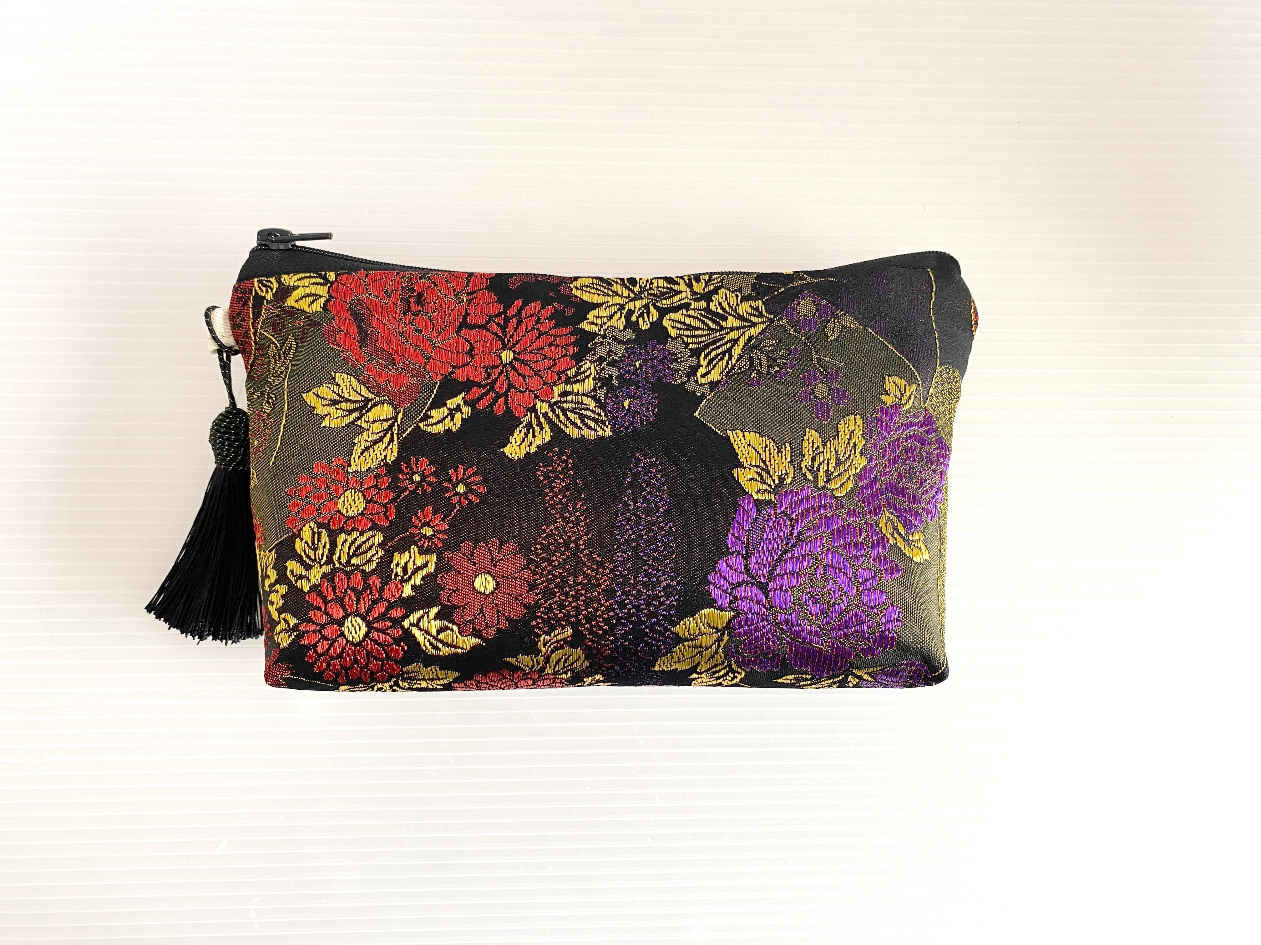 【ゆあ】着物帯リメイク　ミニポーチ 10個セット（60） Remaking an Obi] A simple remake of a summer obi. Instructions on