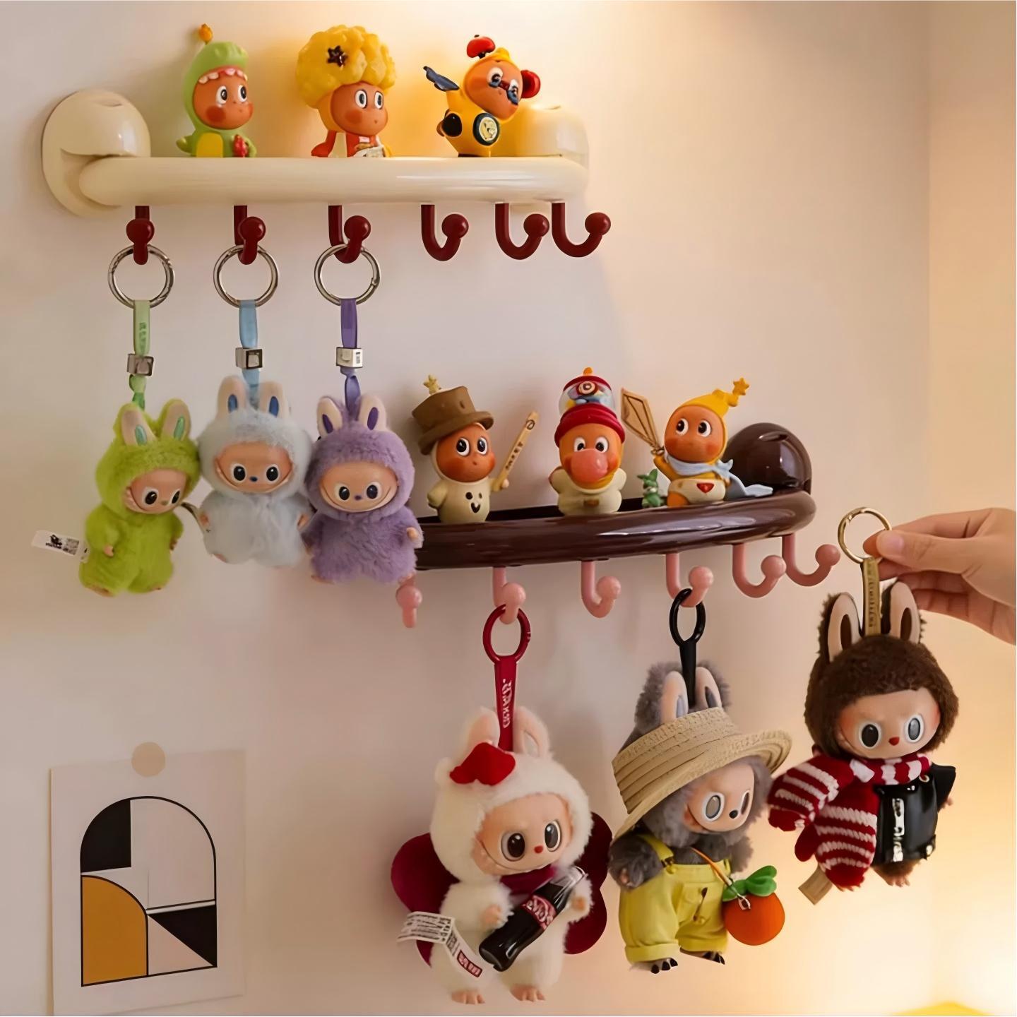 ラブブ/ぬいぐるみ用 壁掛け 収納ラック 吸盤式 フック＆棚 2in1 置物