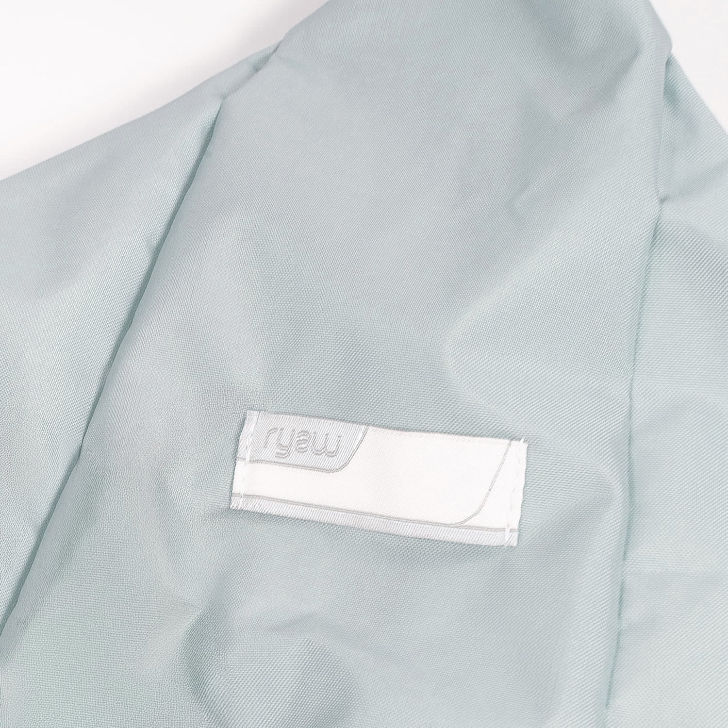UNEEK BASEMNT - Discover independent style.