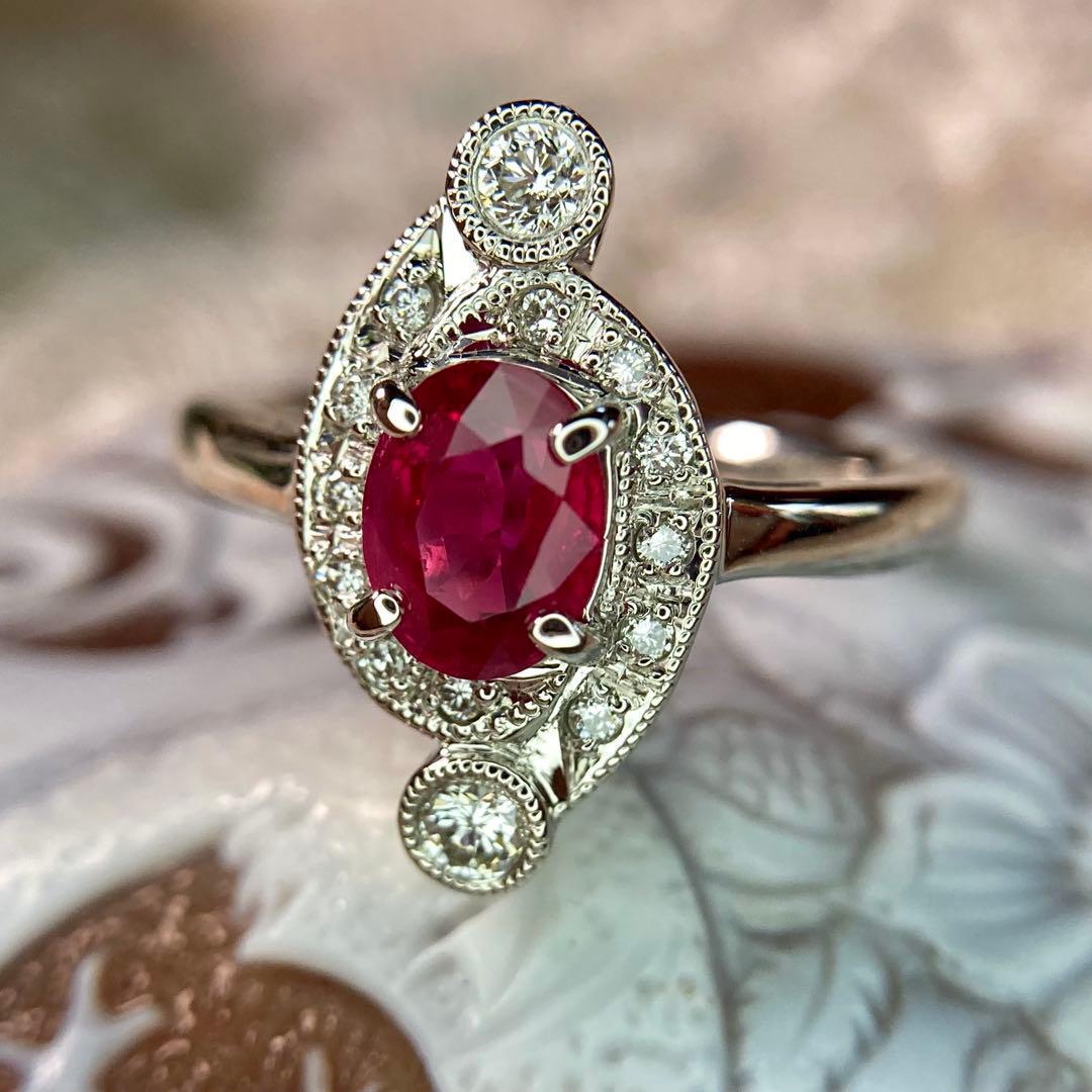 アクセサリー ガーネット内包 天然ダイヤモンド 0.26ct 宝石の内部世界