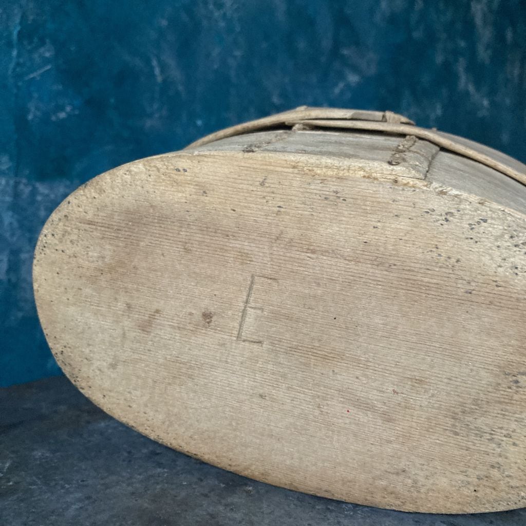 印付きスウェーデン19世紀のスヴェープアスク | Myshica Antik