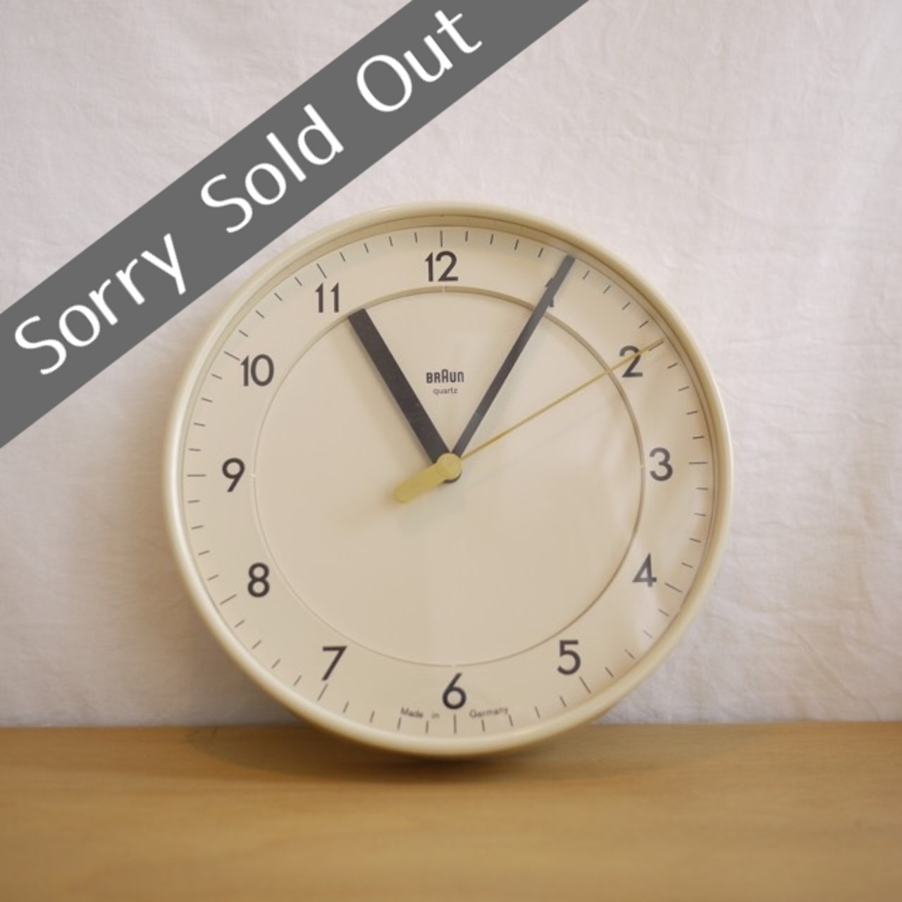 ブラウン 掛け時計: BRAUN ABK 31/Type 4781 | 日常デザインストア 
