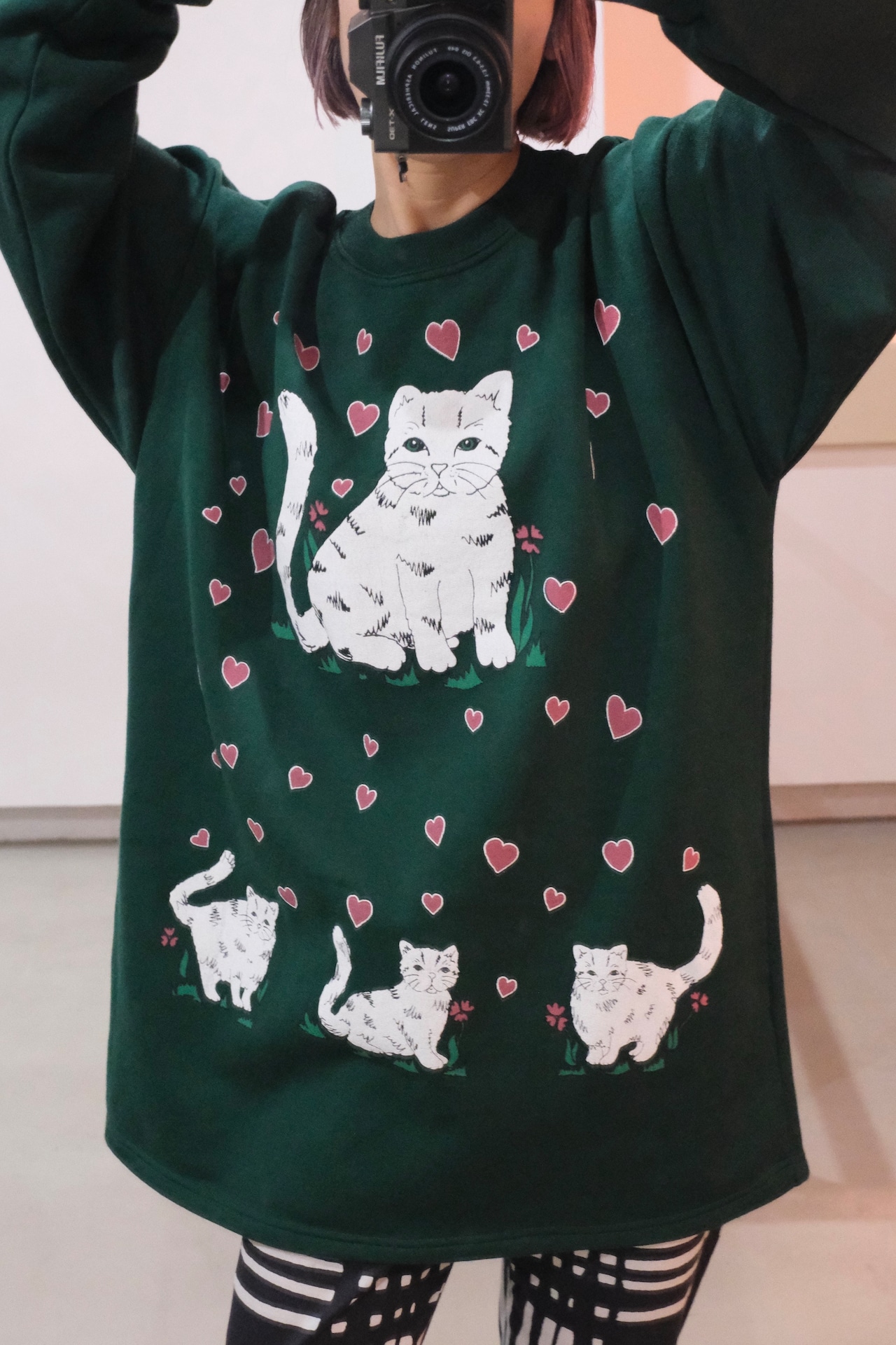 Cat & heart print sweatshirt