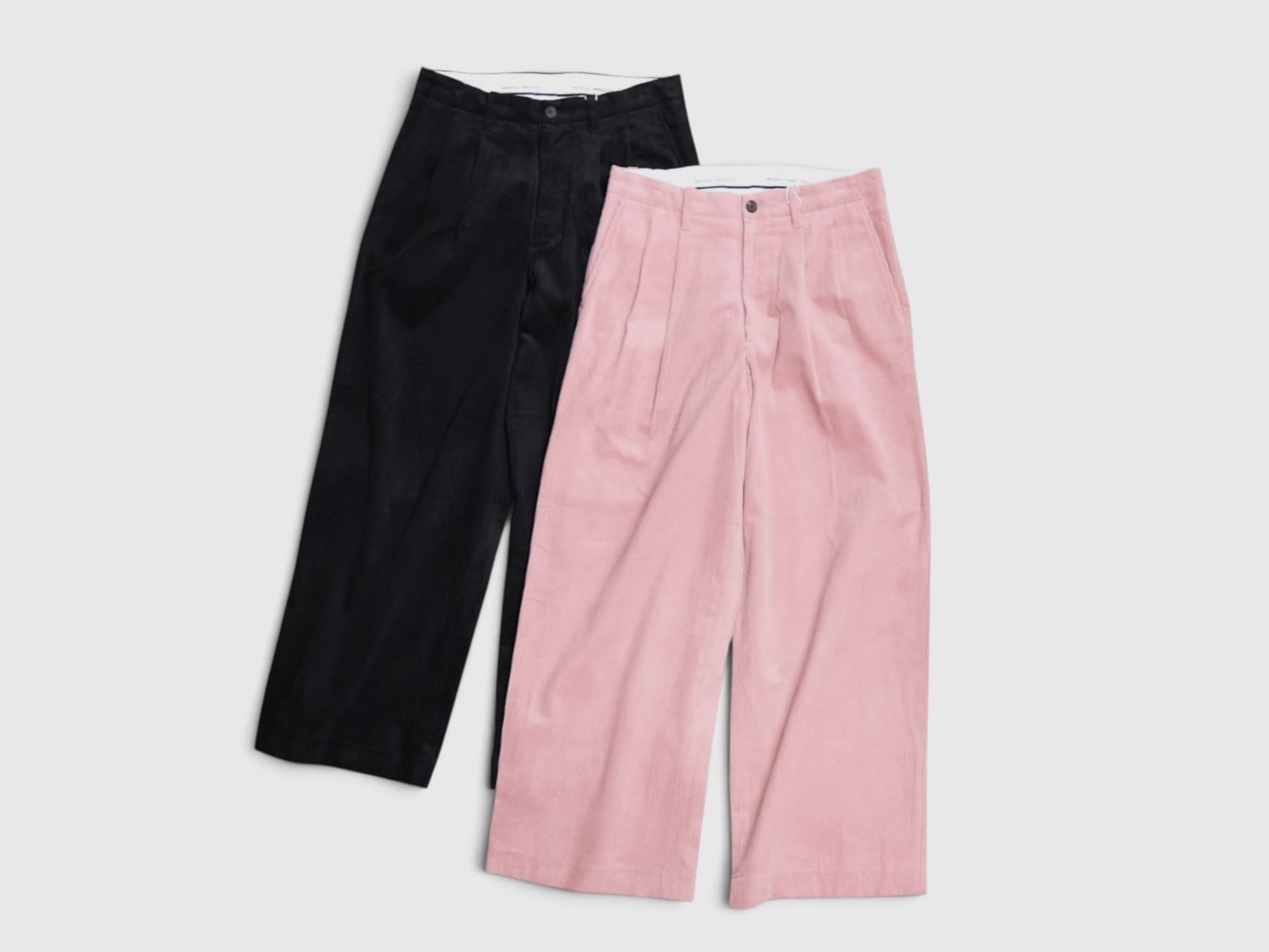 UNIVERSAL PRODUCTS.” WOOL LINEN 2 TUCK TROUSERS” | Lapel online store
