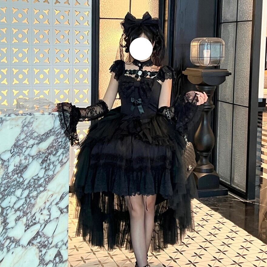 大人ゴシック｜後ろ姿まで美しいバックリボンのフレアワンピース（全2