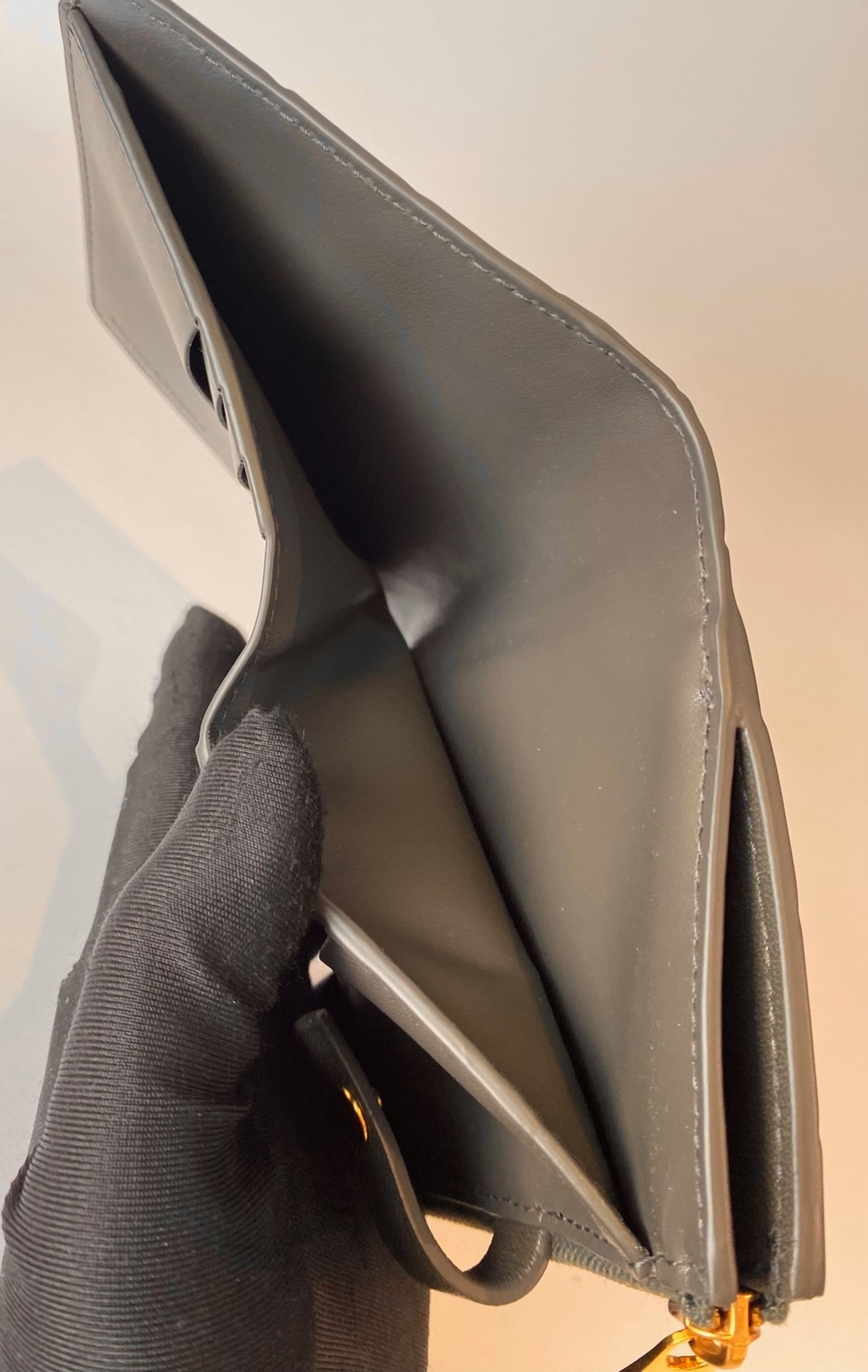 ボッテガ・ヴェネタ 二つ折り財布 レディース メンズ 600270-VCPP3/1408