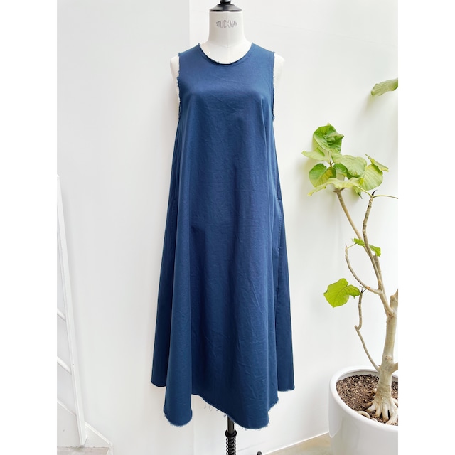 LES YEUX　HOLIDAY A LINE DRESS　NAVY