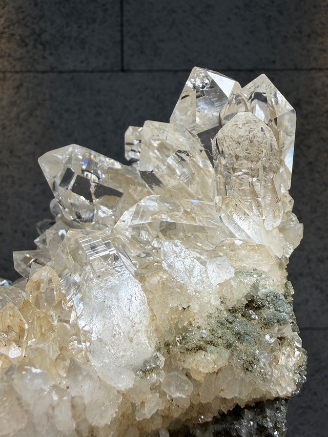 クォーツクラスター×クローライト【ML-0127】インド マニハール