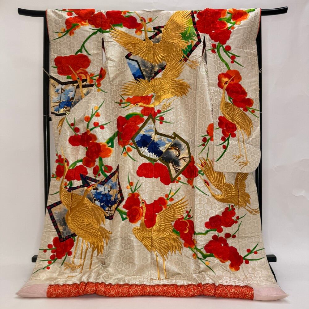 色打掛 正絹 鶴 刺繍 白 打掛 花嫁衣裳 ポリエステル リサイクル 中古 ブライダル ウエディング 着物 6636